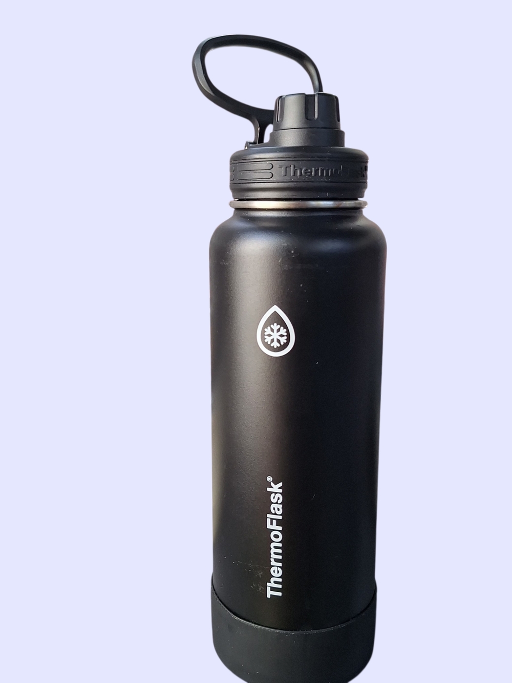 ThermoFlask Black Insulated Stainless Steel Water Bottle 40 Oz. - Picture 3 of 7